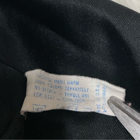 90s Vintage Vanity Fair Black Slip Skirt - Picture 9 of 9